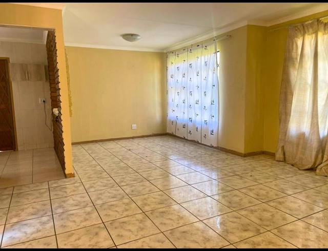 3 BEDROOM HOUSE FOR SALE IN NORKEM PARK
